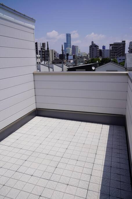 Namba South 3 115m2 Matsu1 * Osaka